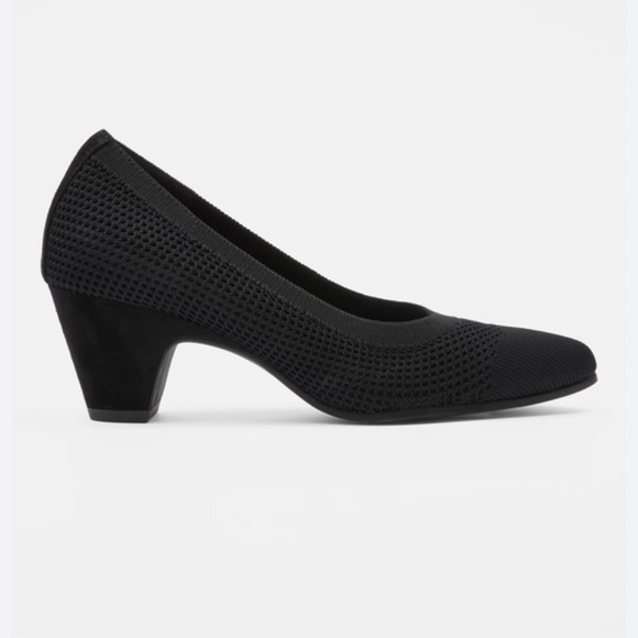 Eileen Fisher Kiss‎ Stretch Knit Pump - Picture 1 of 7